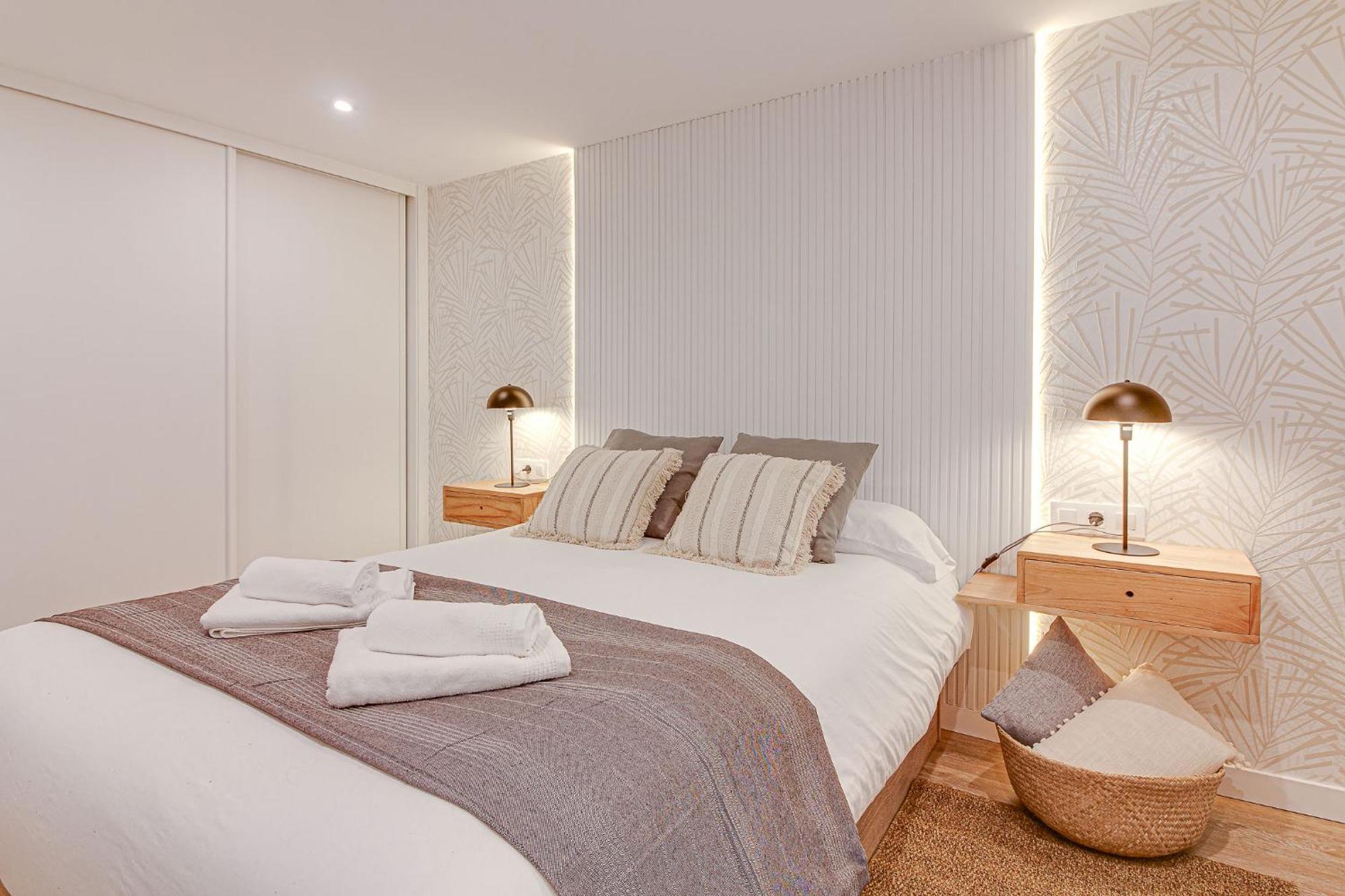Diseno A Coruna Con Garaje Gratis By Theblueapartments Com Exterior photo